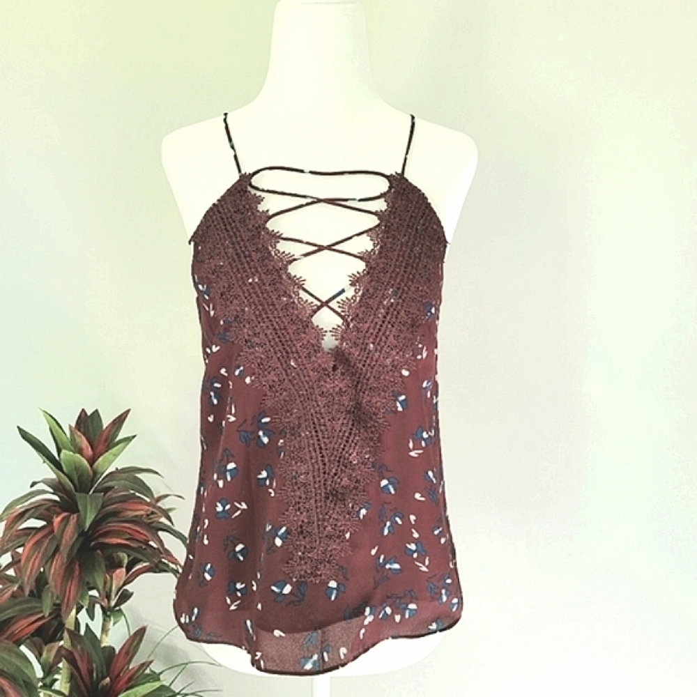 NWOT Wayf Posie Strappy Camisole Top
